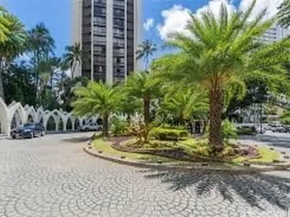 300 Wai Nani Way #Ii1811, Honolulu, HI 96815