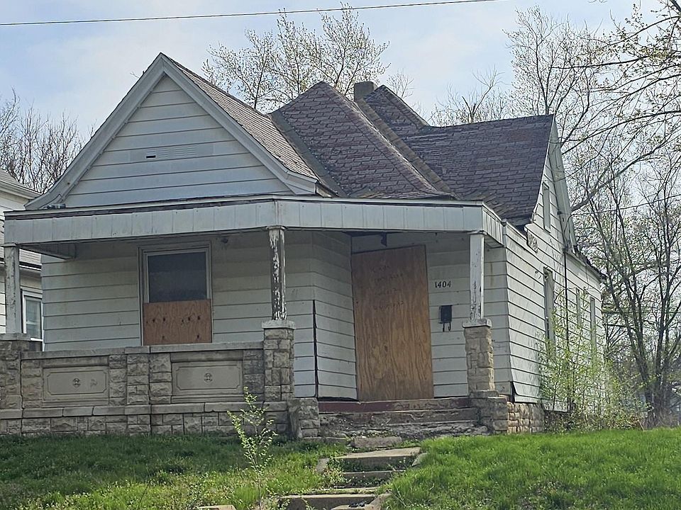1st image of 1404 S Arago St