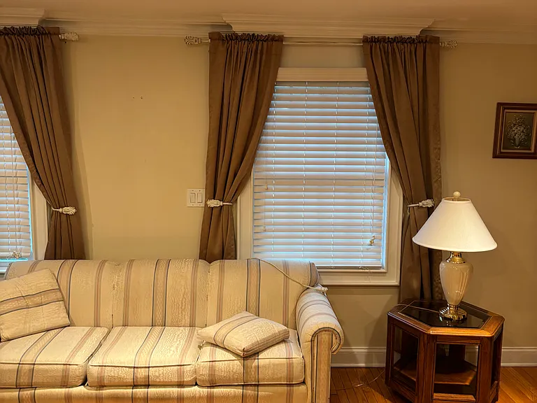 76 King George Rd #1 — Photo 6