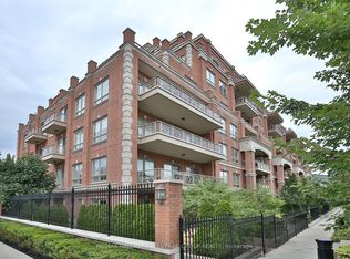 21 Burkebrook Pl #309, Toronto, ON M4G0A2