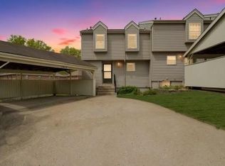 11815 E 59th Terrace Cir, Kansas City, MO 64133