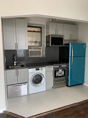 Rented by Heritage Realty LLC | media 27