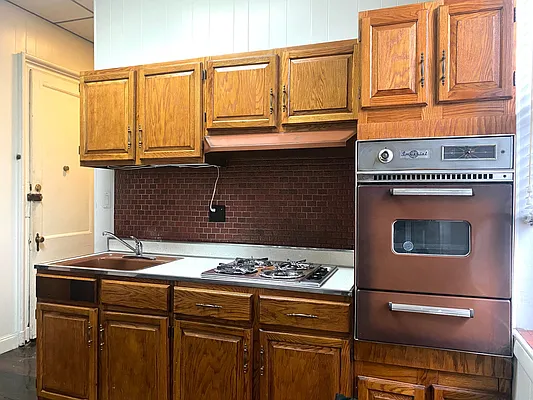 Rented by Compass | media 14