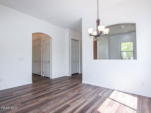 4th image of 6893 E Yellowglen Dr