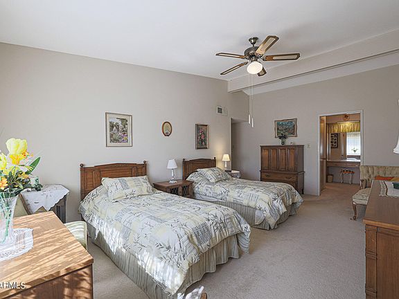 4th image of 10835 N Fairway Ct E