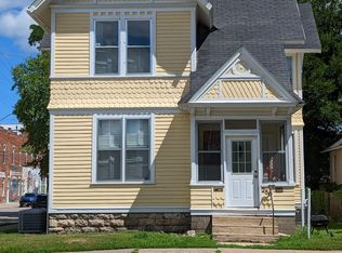250 E 4th St #1, Winona, MN 55987