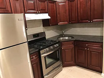 Rented by Amorelli Realty