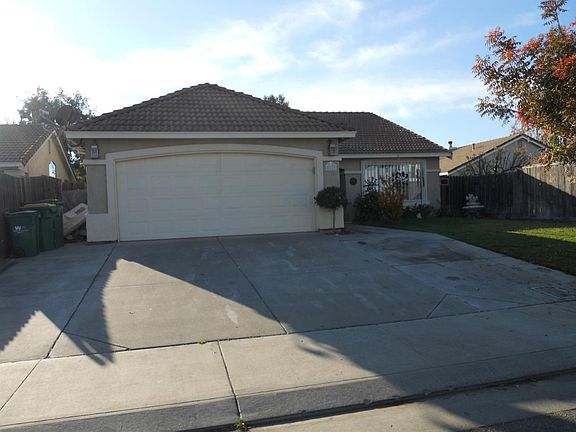 5th image of 4129 Papillion Ln
