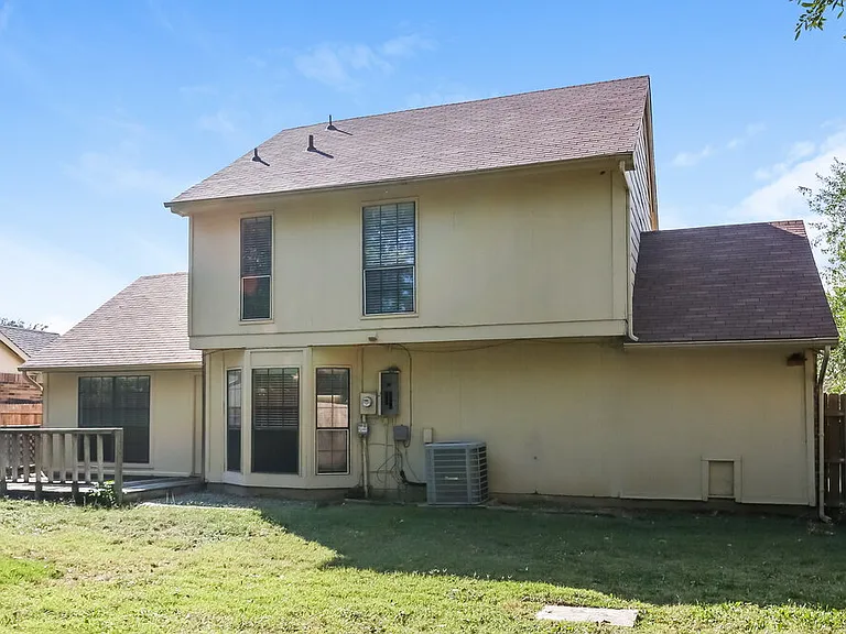 3725 Whitefern Dr — Photo 17