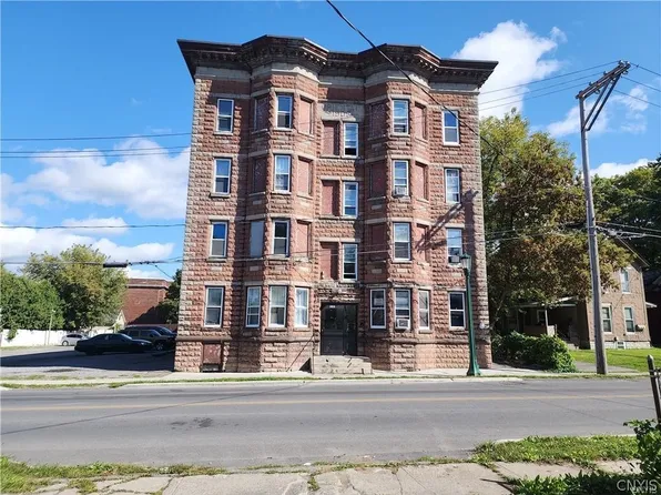 232 W Main St, Watertown, NY 13601