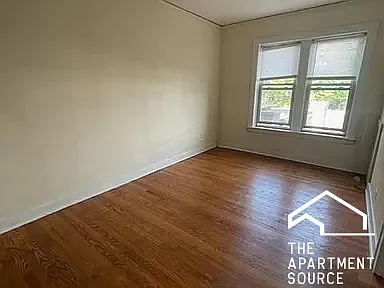 18 E Northwest Hwy #5 — Photo 4