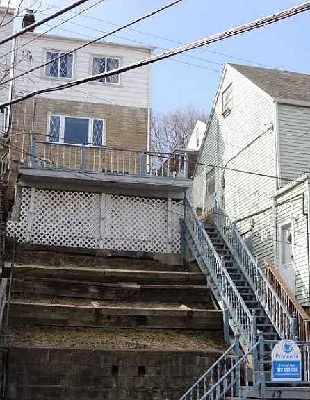 12 Brosville St — Photo 2