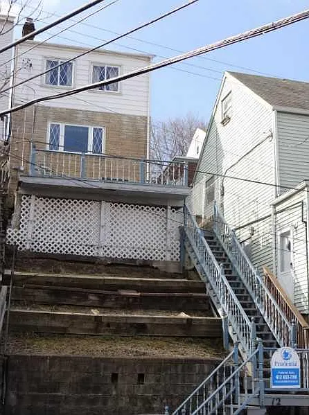 12 Brosville St