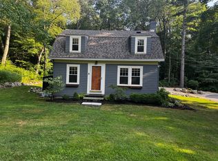 15 Bolton Rd, Harvard, MA 01451