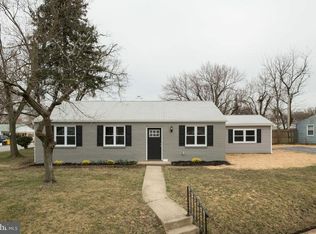 827 Dale Rd, Glen Burnie, MD 21060