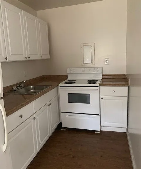 116 N 13th Ave #206 — Photo 3
