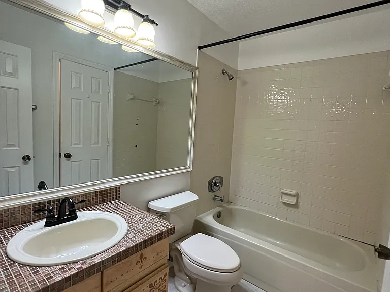 605 Youngstown Pkwy #39 — Photo 18