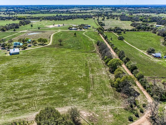 3rd image of Schuster Rd