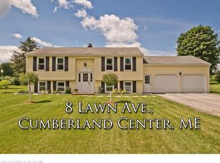 8 Lawn Ave, Cumberland, ME 04021