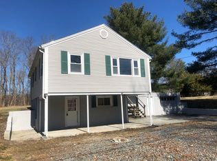 21 Mawney St, Attleboro, MA 02703