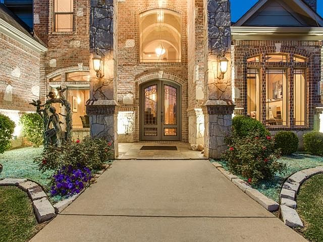211 Harpole Rd E, Argyle, TX 76226 | Zillow
