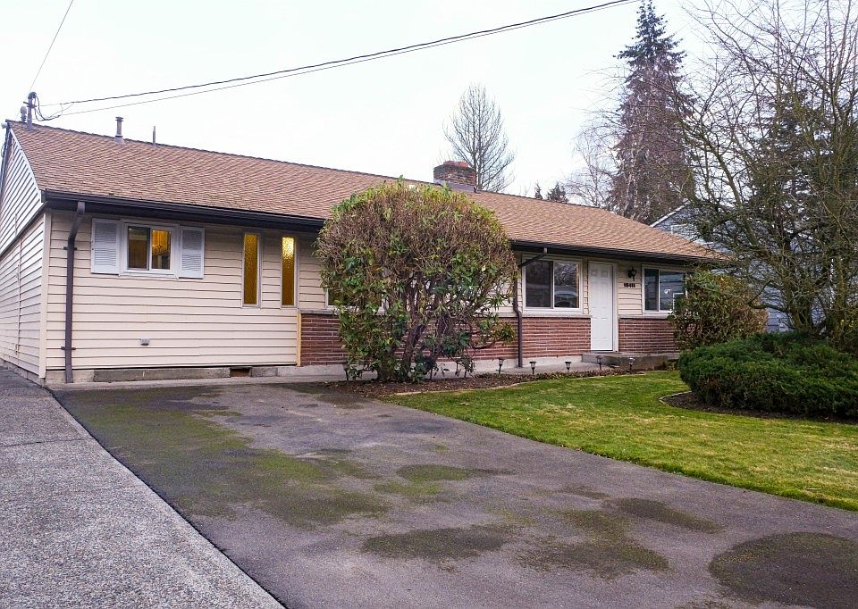 2nd image of 18411 67th Ave W