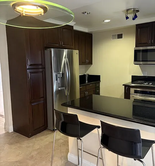 125 N Gale Dr #204 — Photo 10