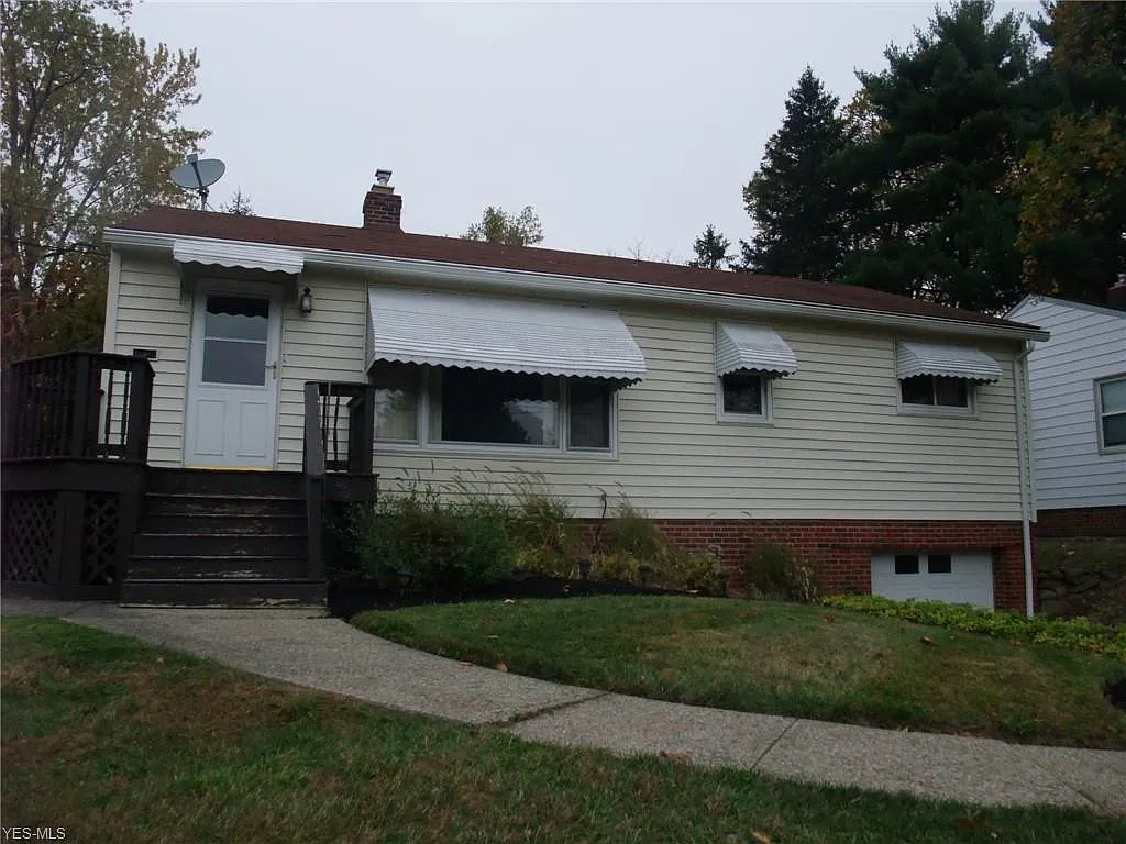 448 Turney Rd photo 1