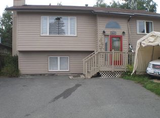 8520 Gordon Cir, Anchorage, AK 99507