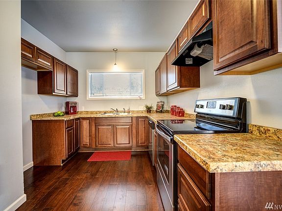 3rd image of 119 C St NW