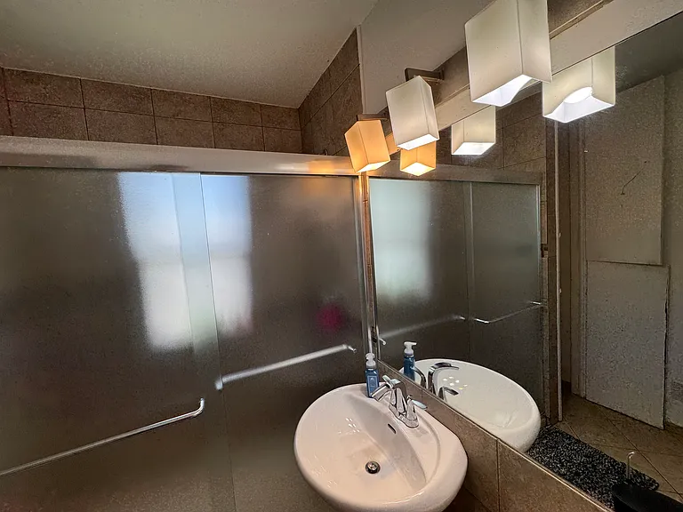 2 Vincent St #2 — Photo 18