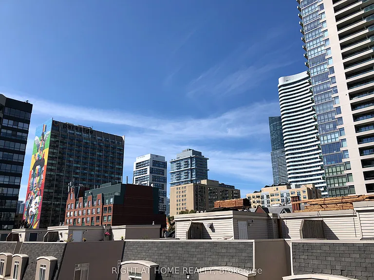 415 Jarvis St #327 — Photo 26