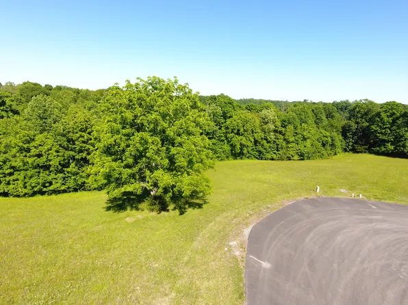 28 Parks Ridge Rd, Russell Springs, KY 42642