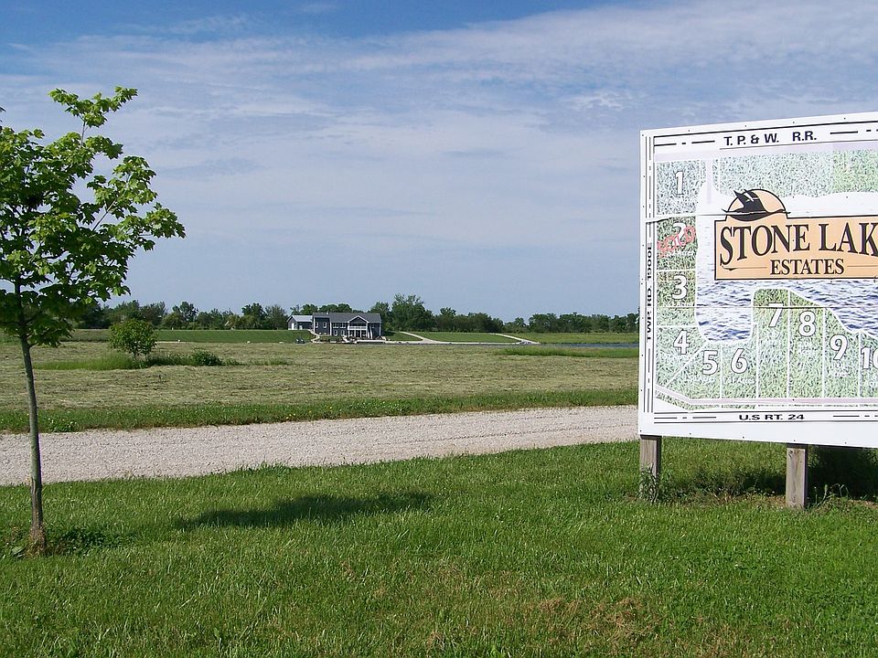 135 Stone Lake Dr, Fairbury, IL 61739 Zillow