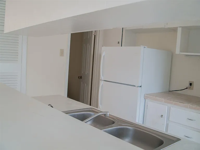 1745 Wooten Park Dr #101 — Photo 10