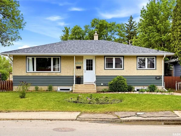 7344 6th AVENUE, Regina, SK S4T 0P2