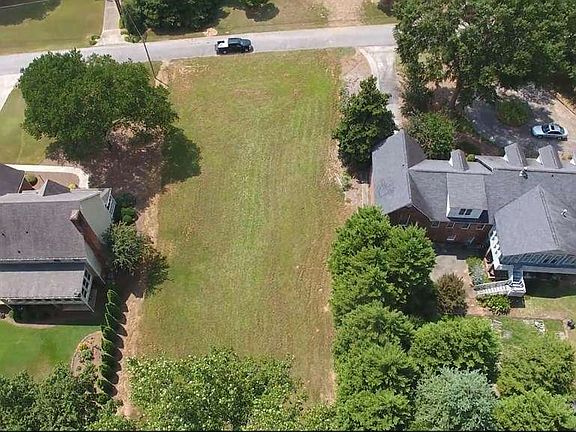 3rd image of 108 Briarwood Dr