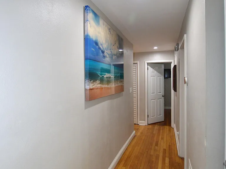 7004 Hyde Grove Ave — Photo 11