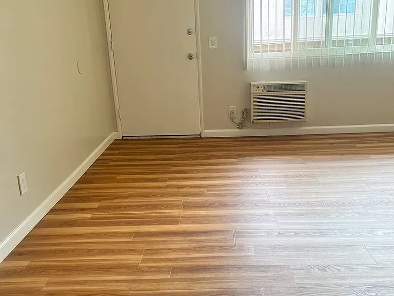 Stunning Apartment In A Great Location — Photo 17