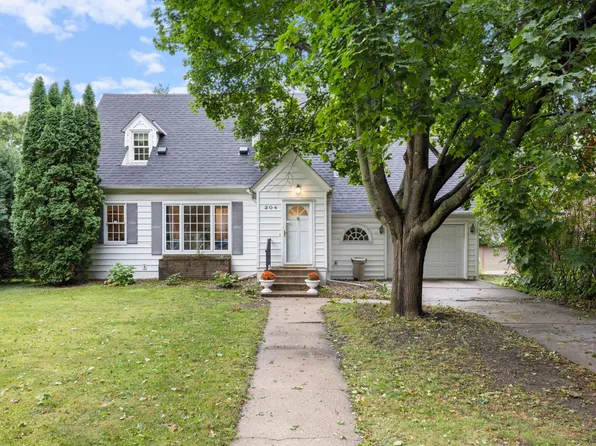204 Angel Ave NW, Watertown, MN 55388