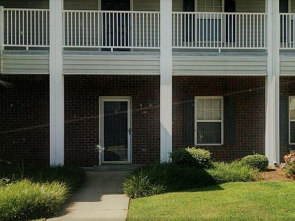 3rd image of 2223 Locksley Woods Drive #B