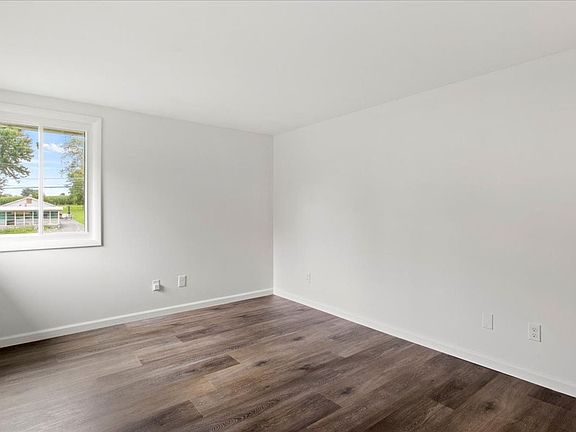 3rd image of 1741 W Onondaga St APT D19