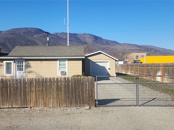 5th image of 1106 Golden Street