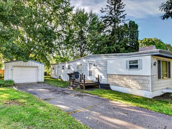 429 S Scott St, Elmwood, WI 54740