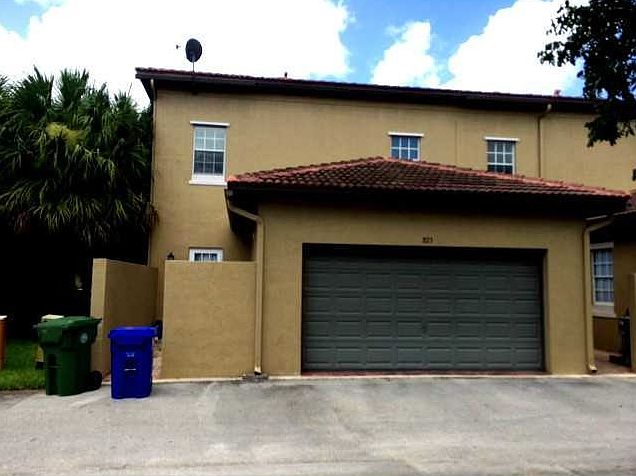 2nd image of 1423 SW 147th Ave