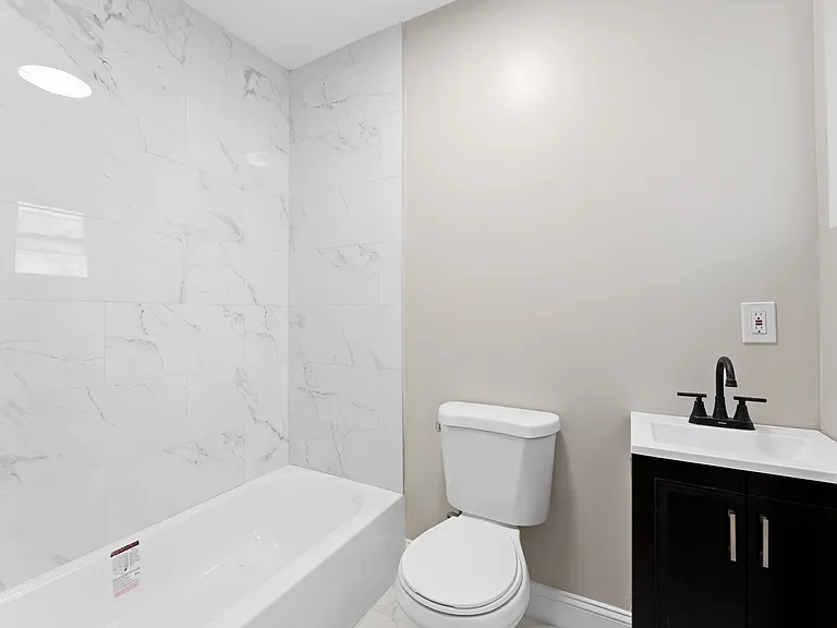 1517 W Westmoreland St #3 — Photo 7