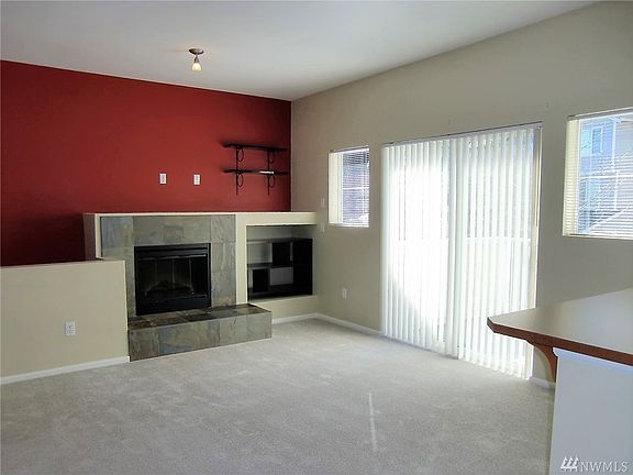 5th image of 21430 40th Pl S Unit D
