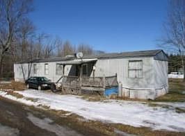 2nd image of 4466 Dubois St