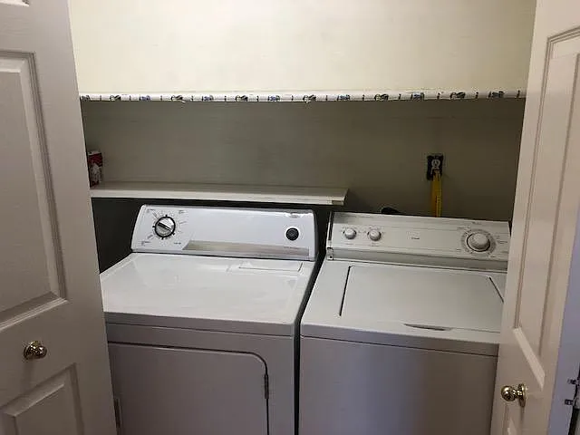 598 N 100 W #1 — Photo 3
