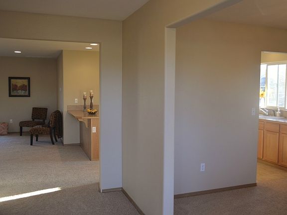 3rd image of 16183 Birkland St SE